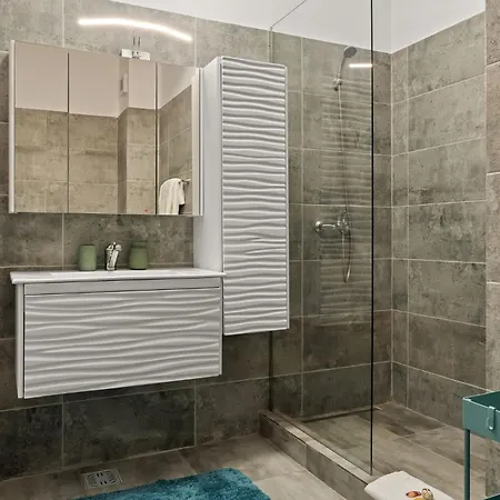 Appartement Brighthouse With View Năvodari