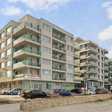 Appartement Brighthouse With View Năvodari