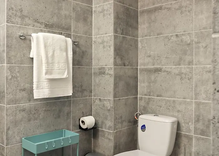 Brighthouse With View Apartament