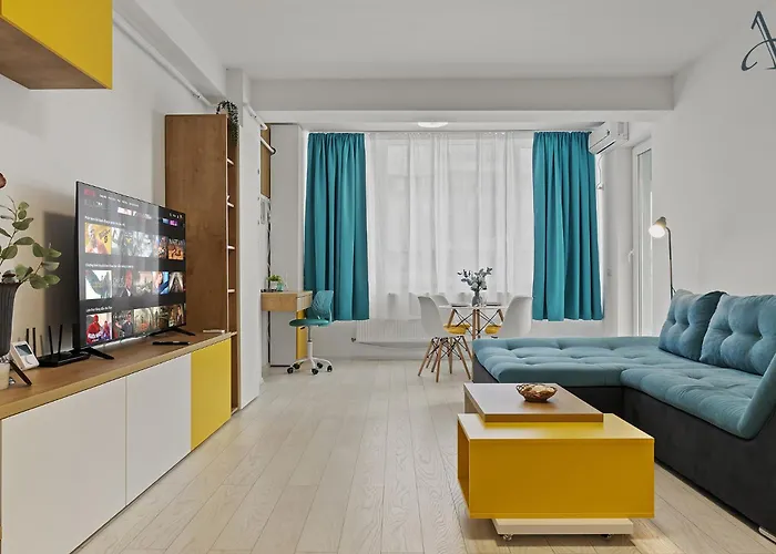 Brighthouse With View Apartament